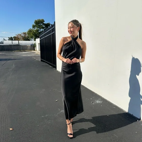 Show Me Your Mumu Jasmine Black Halter Midi Dress - Picture 3 of 4